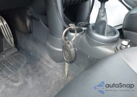 2006 Mini Cooper S S z USA, uszkodzony, nr VIN WMWRH33586TF87466